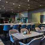 Radisson Blu Отель Кёльн