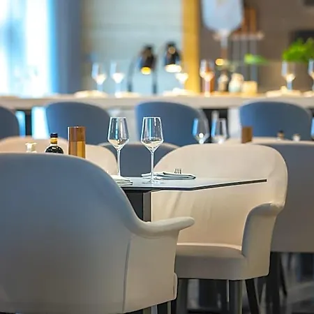 Szálloda Radisson Blu Köln