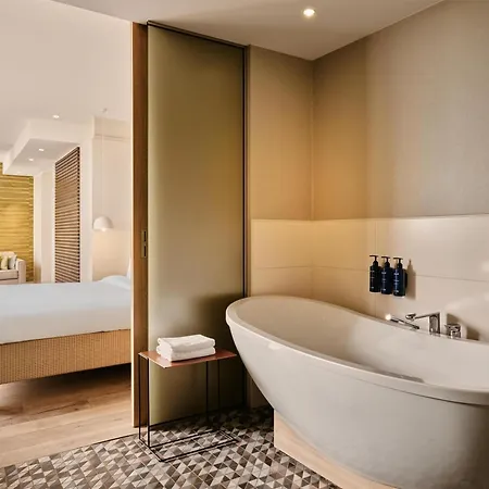 Radisson Blu Hotel 4*