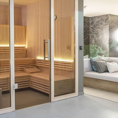 Hotel Radisson Blu 4*