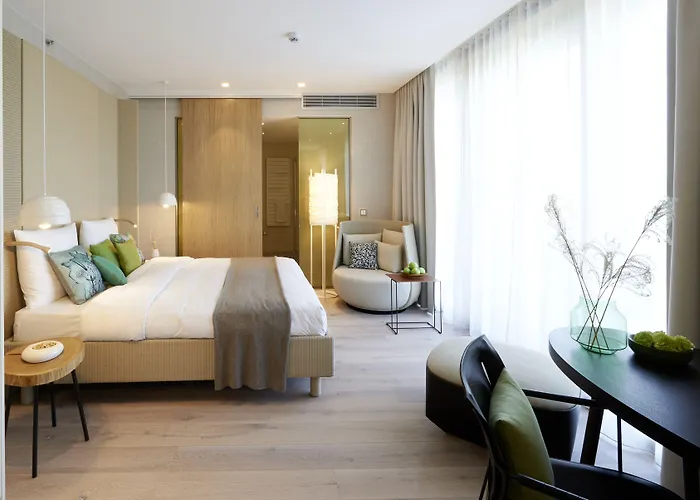 Radisson Blu Otel Köln