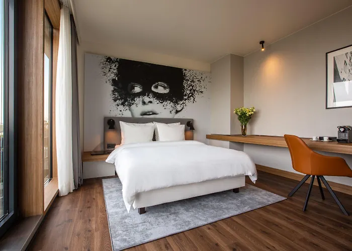 Radisson Blu Otel Köln