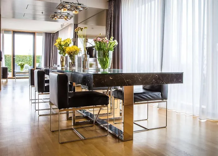 Radisson Blu Otel Köln